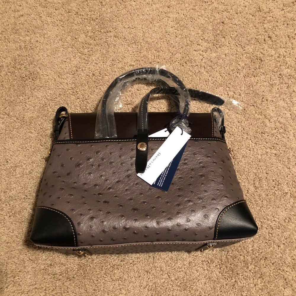 Brand New Dooney & Bourke Purse - Picture 2 of 5